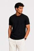 black basic t-shirt